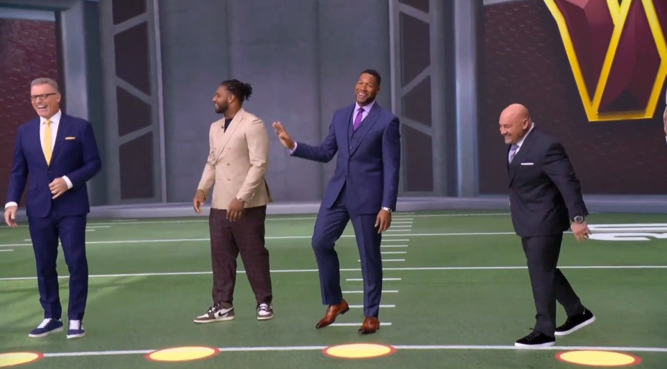 Jordan taught the cast how to pass rush and compared it to marriage