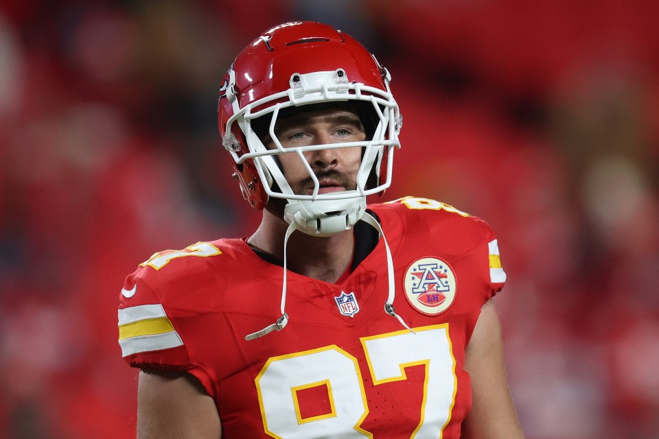 NFL experts think the Chiefs will replace Travis Kelce this offseason