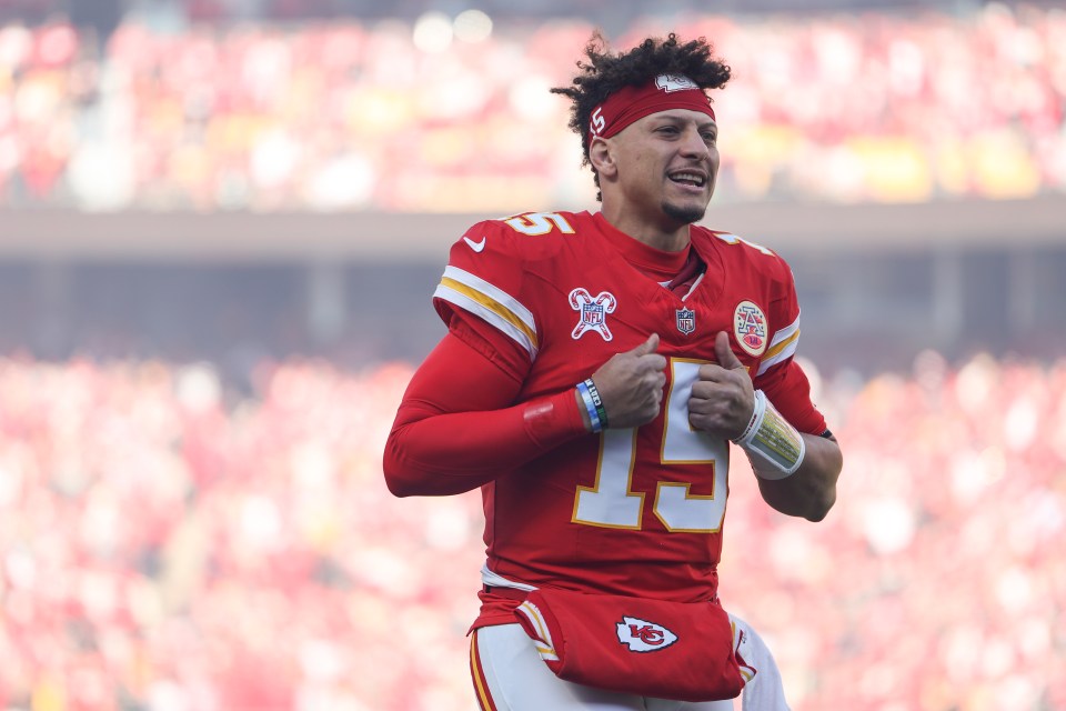 KANSAS CITY, MISSOURI - DECEMBER 21: Patrick Mahomes #15 of the Kansas City Chiefs warms up prior to an NFL football game against the Houston Texans at GEHA Field at Arrowhead Stadium on December 21, 2024 in Kansas City, Missouri. (Photo by Perry Knotts/Getty Images)