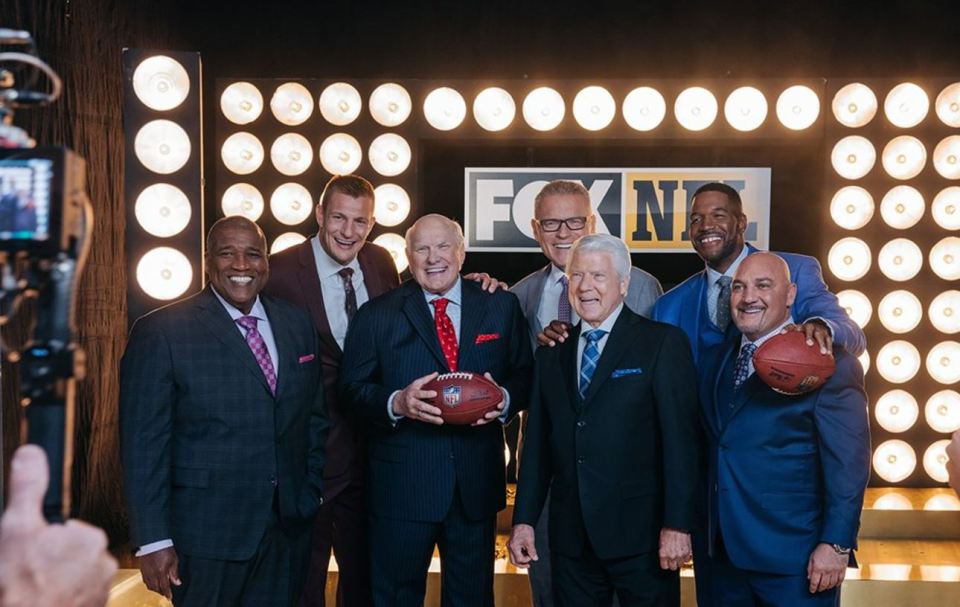 Group photo of Fox NFL Sunday crew.